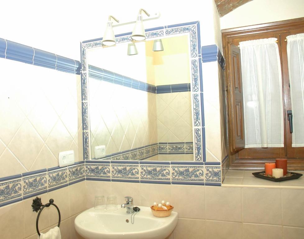 La Casa Grande De Alpandeire Ξενοδοχείο Δωμάτιο φωτογραφία